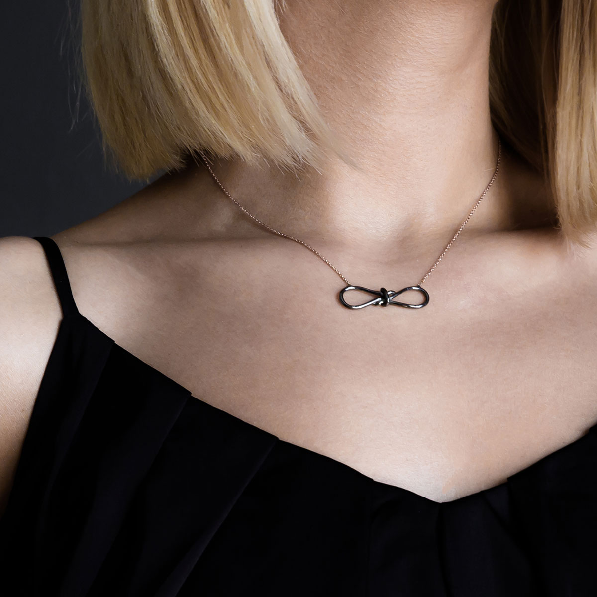 گردنبند طلا پاپیون کوچک - تصویر 2