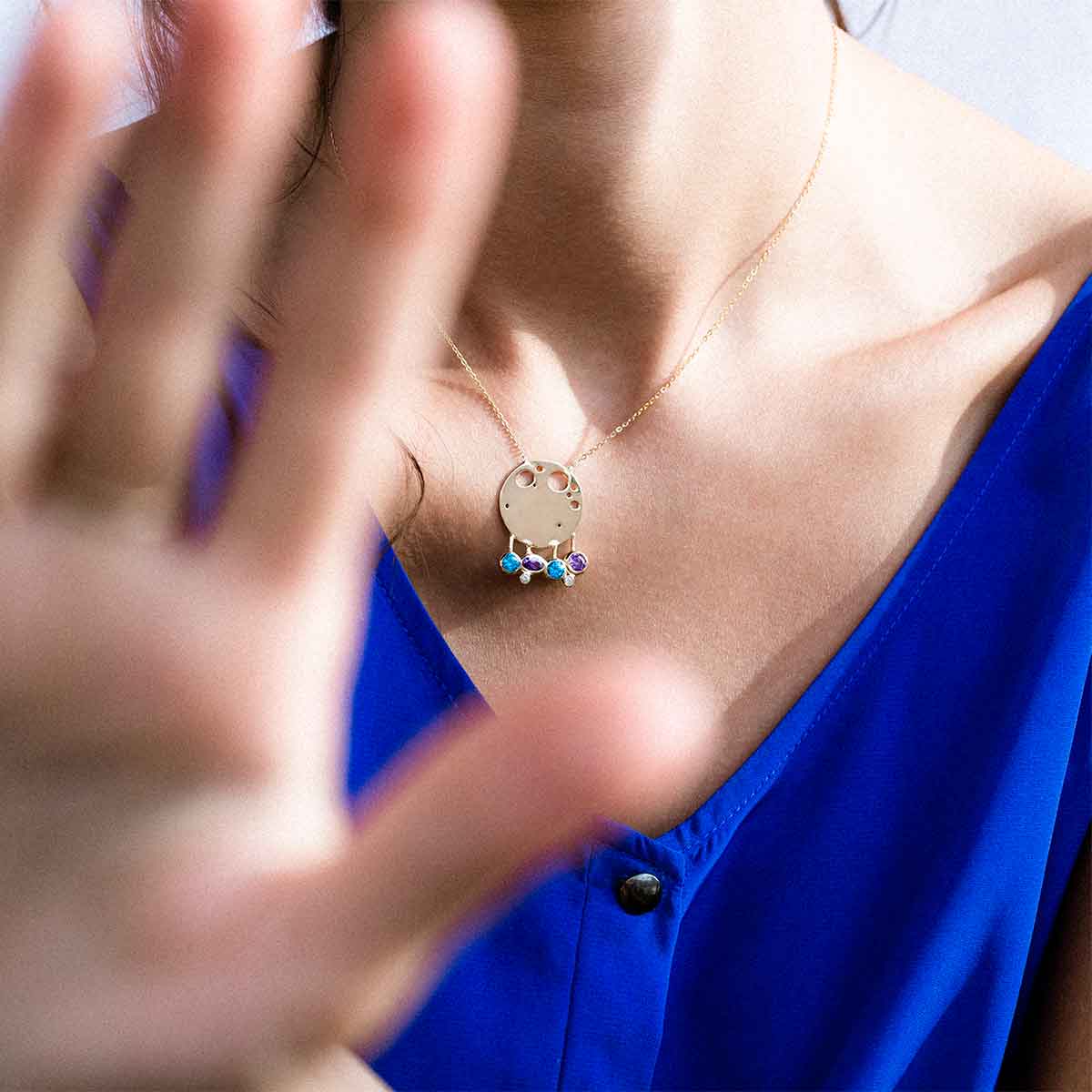 گردنبند طلا قطره باران پرسته