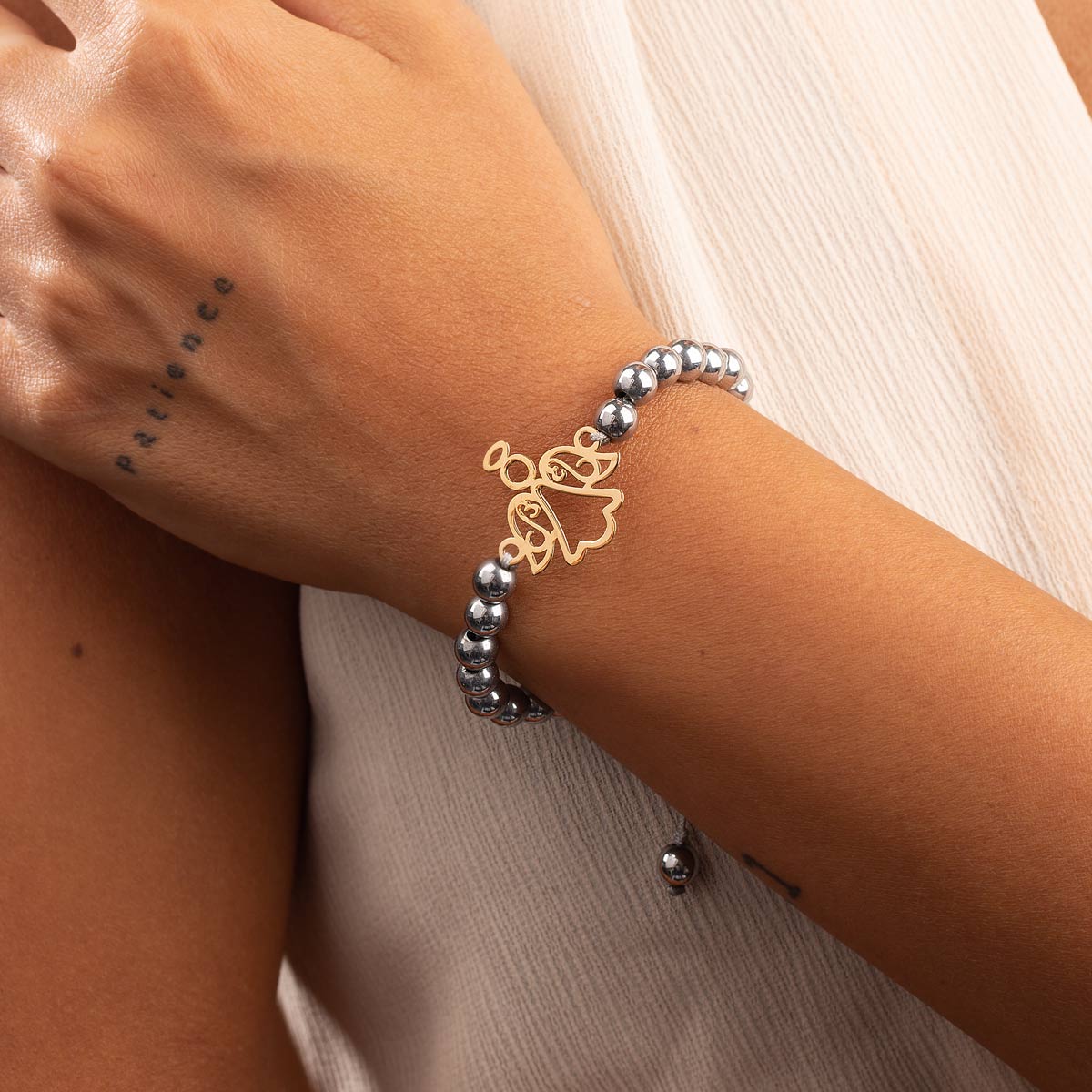 دستبند طلا سنگی فرشته تو خالی - تصویر 3