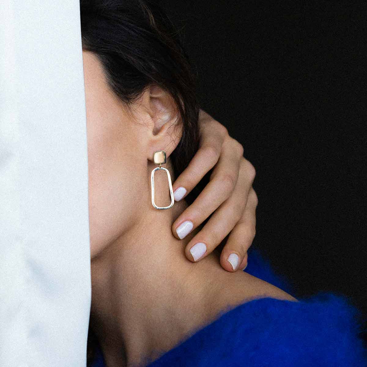 گوشواره طلا مربع پرسته