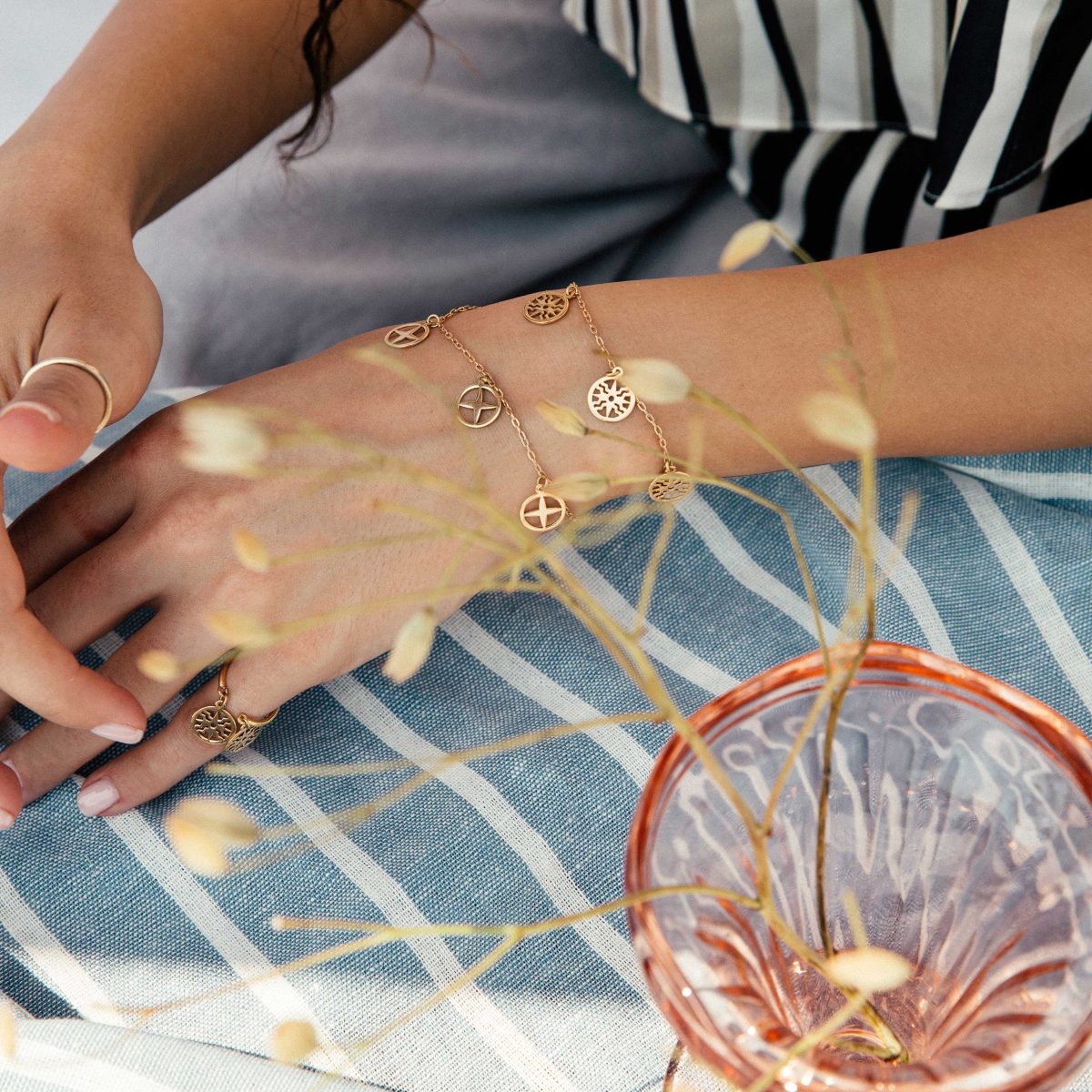 دستبند طلا آفتاب - تصویر 2