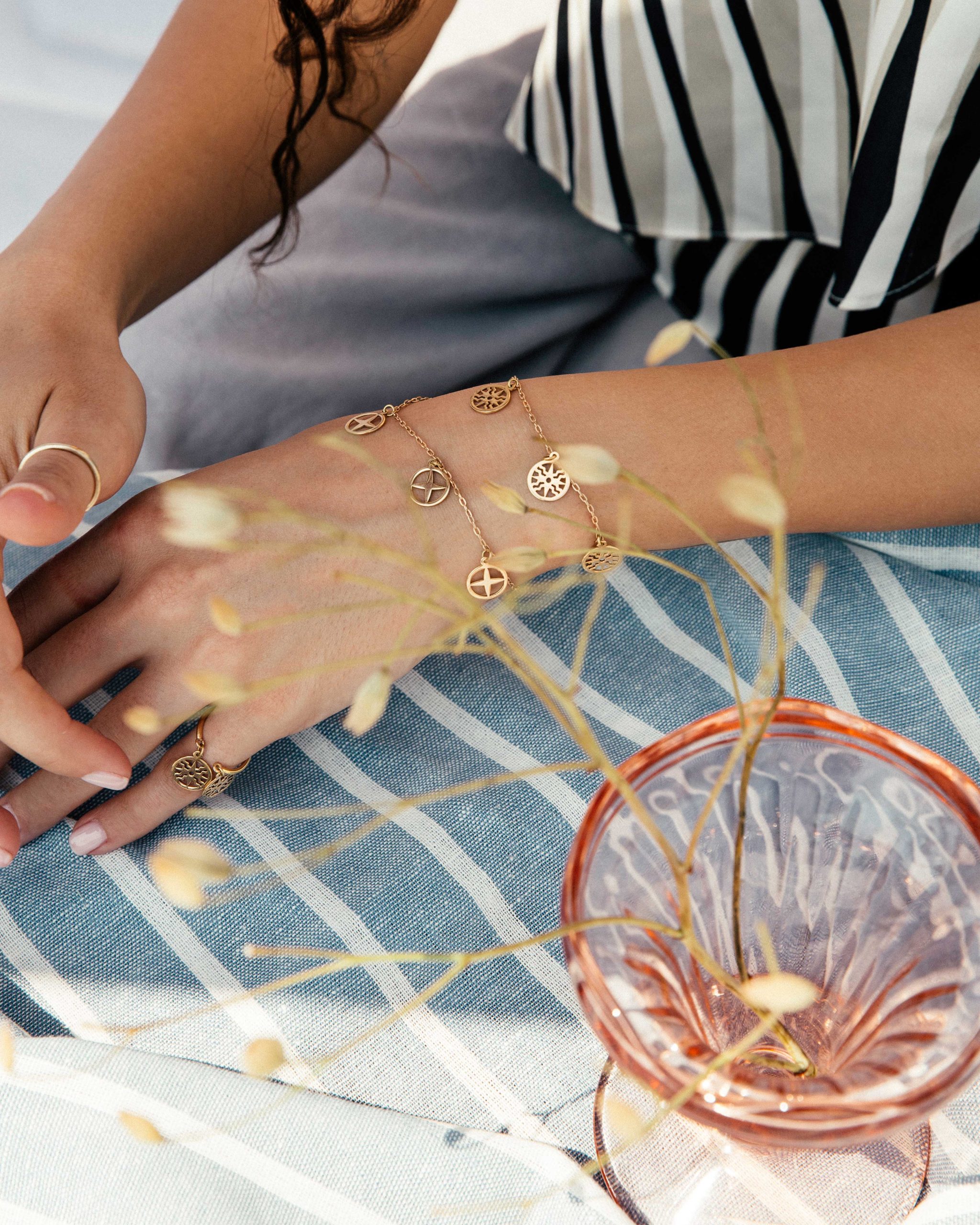 دستبند طلا آفتاب - تصویر 2