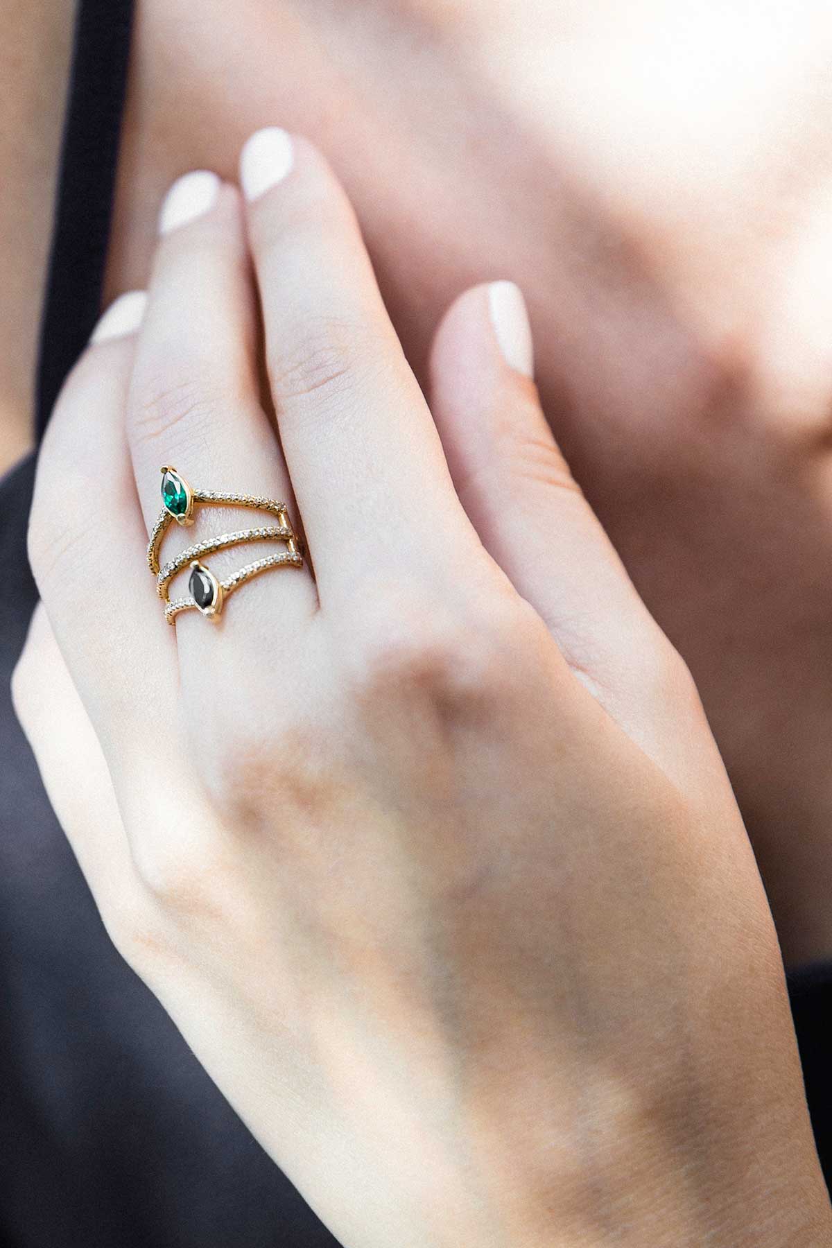 انگشتر طلا دو اشک و نگین