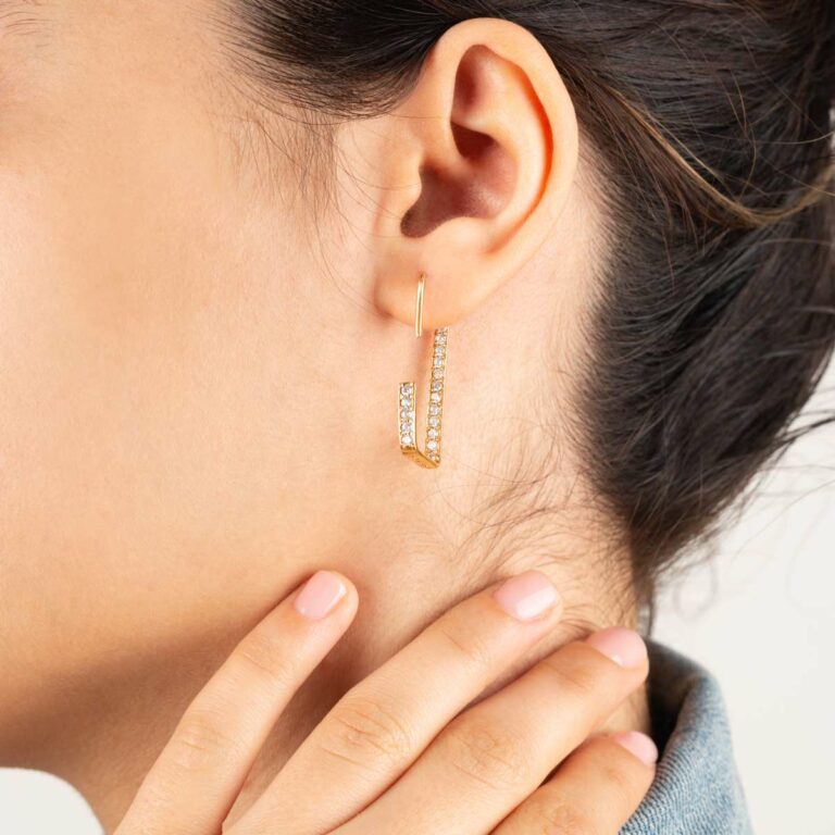 گوشواره طلا مستطیل نگین دار توخالی