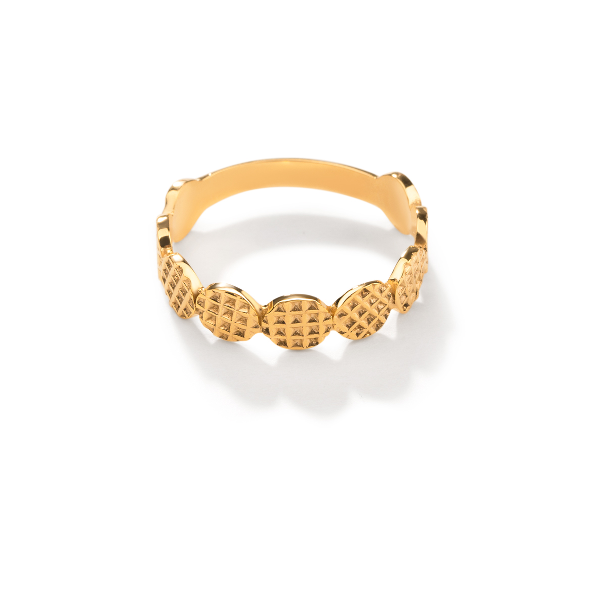 WR668 انگشتر طلا کوبیده مربع