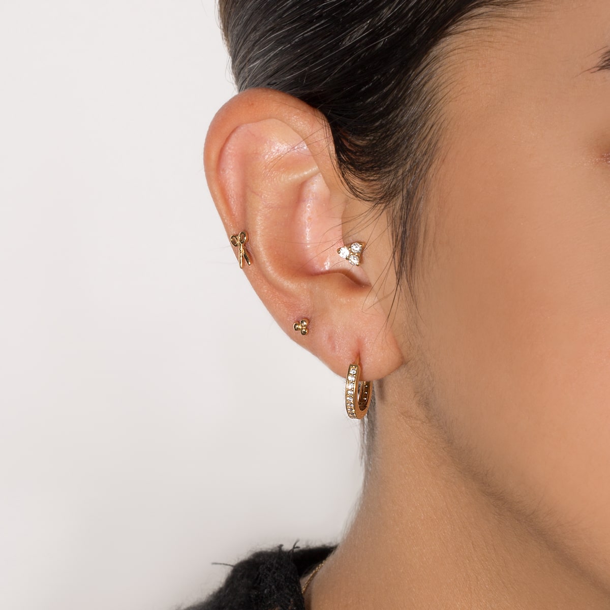 گوشواره طلا حلقه‌ای زحل