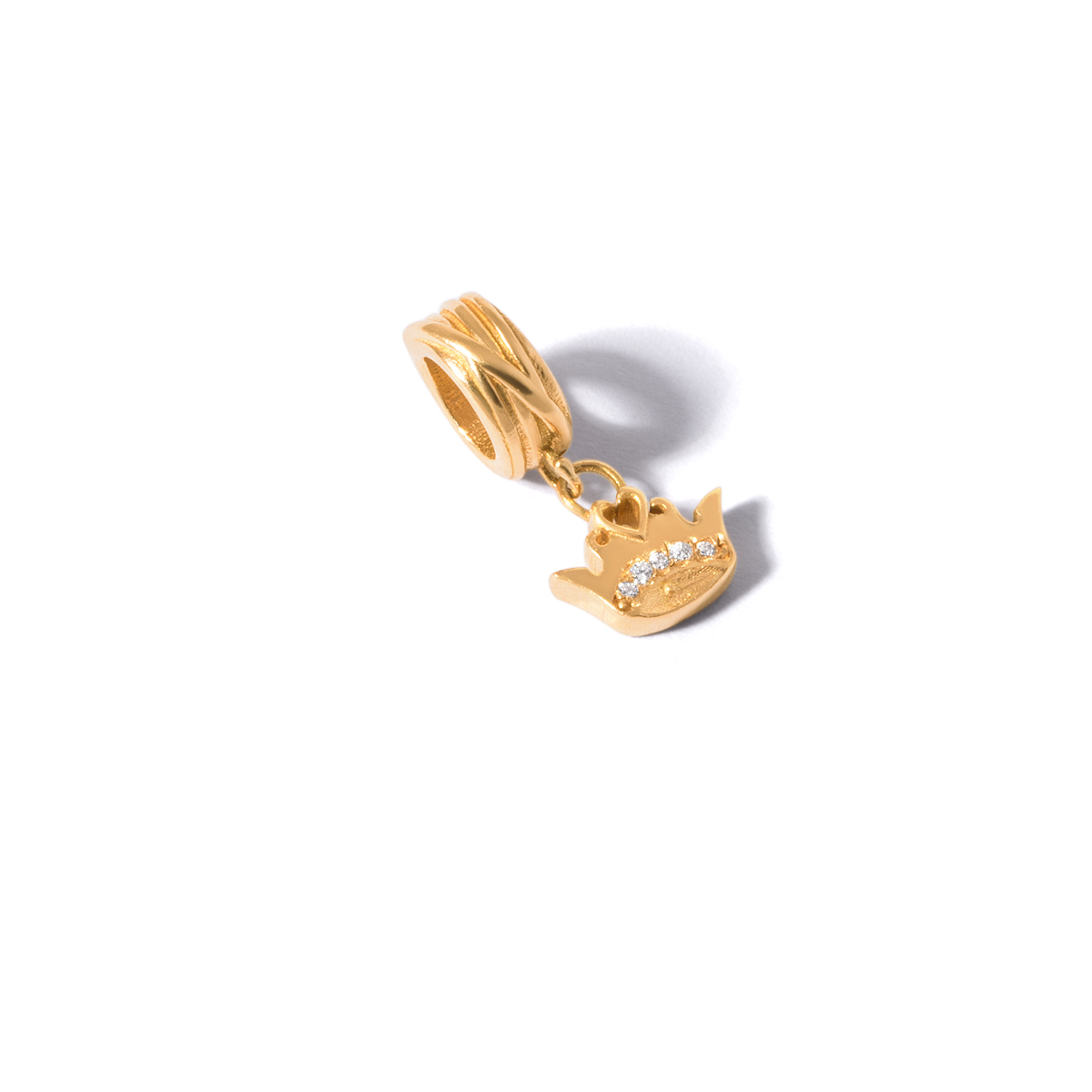 Pandora Queen gold pendant g
