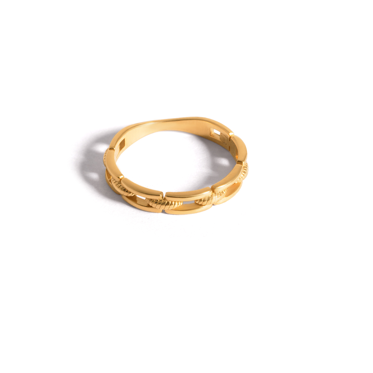 Arishida's gold ring g