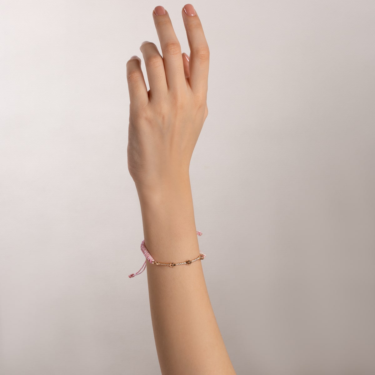 دستبند طلا بافت خط دارینا - تصویر 3