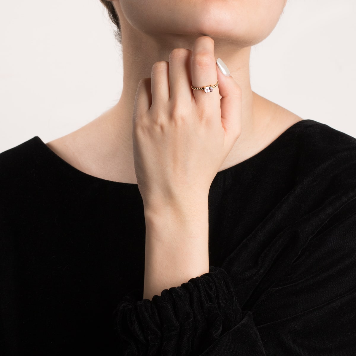 انگشتر طلا دزیره صورتی - تصویر 3