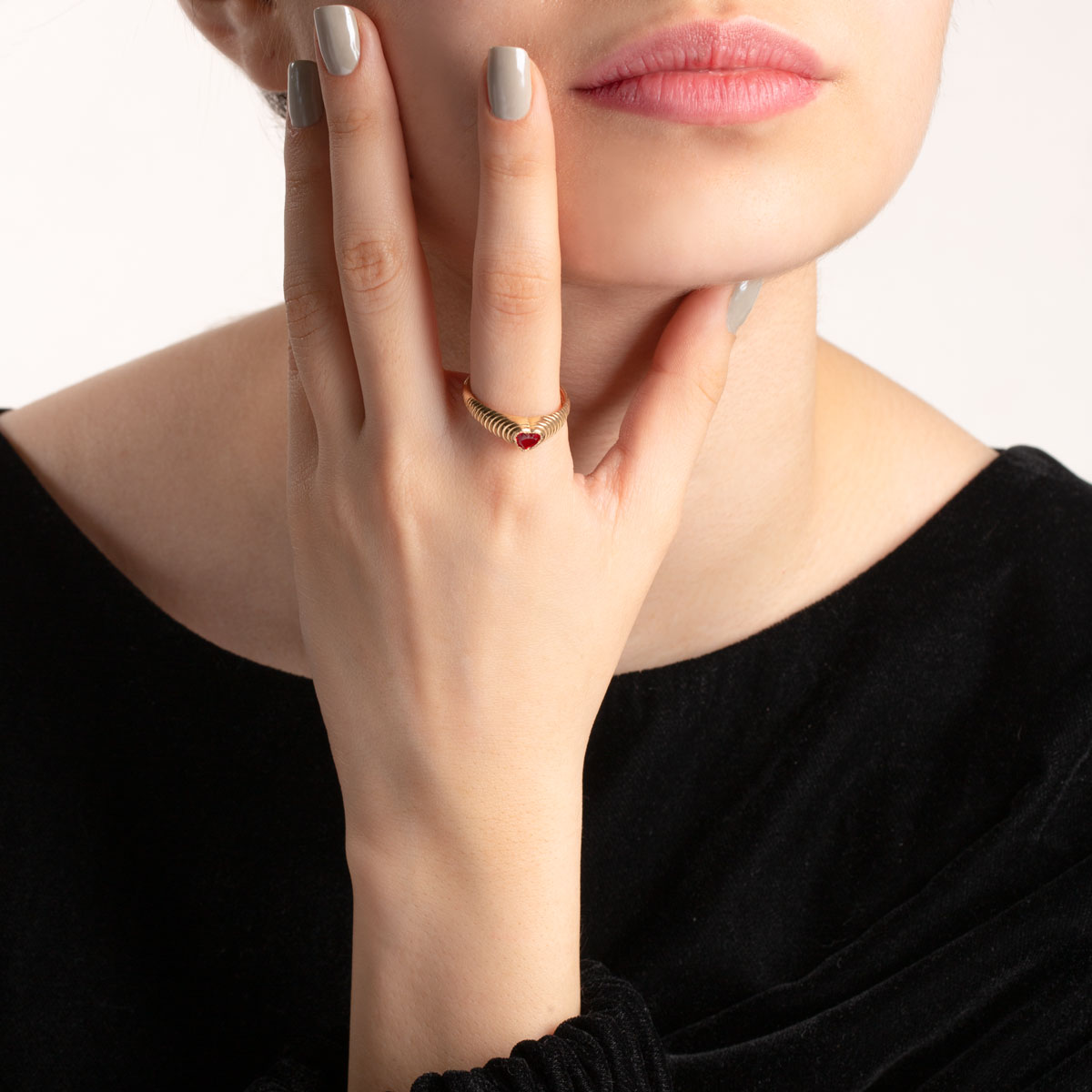 انگشتر طلا قلب آرتا - تصویر 4