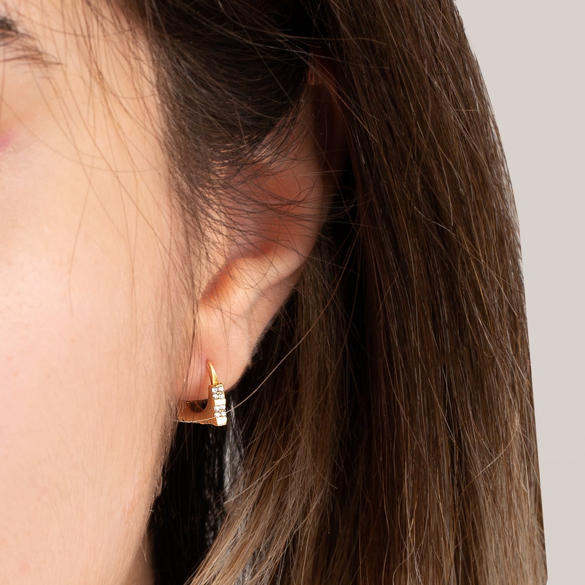 گوشواره طلا حلقه ای مربع تاتیانا - تصویر 4