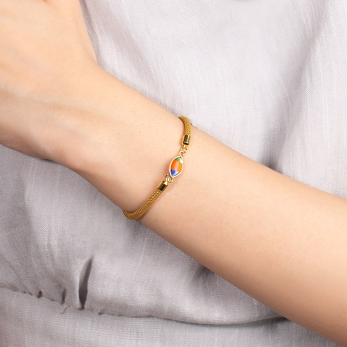 دستبند طلا بافت مهسان کرم - تصویر 3