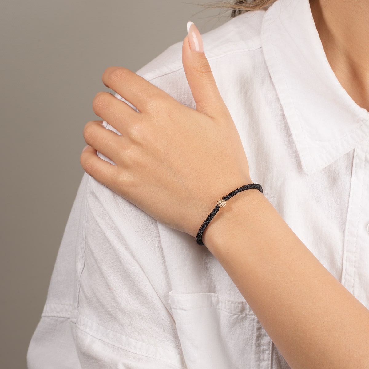 دستبند طلا بافت دایره لیو - تصویر 3