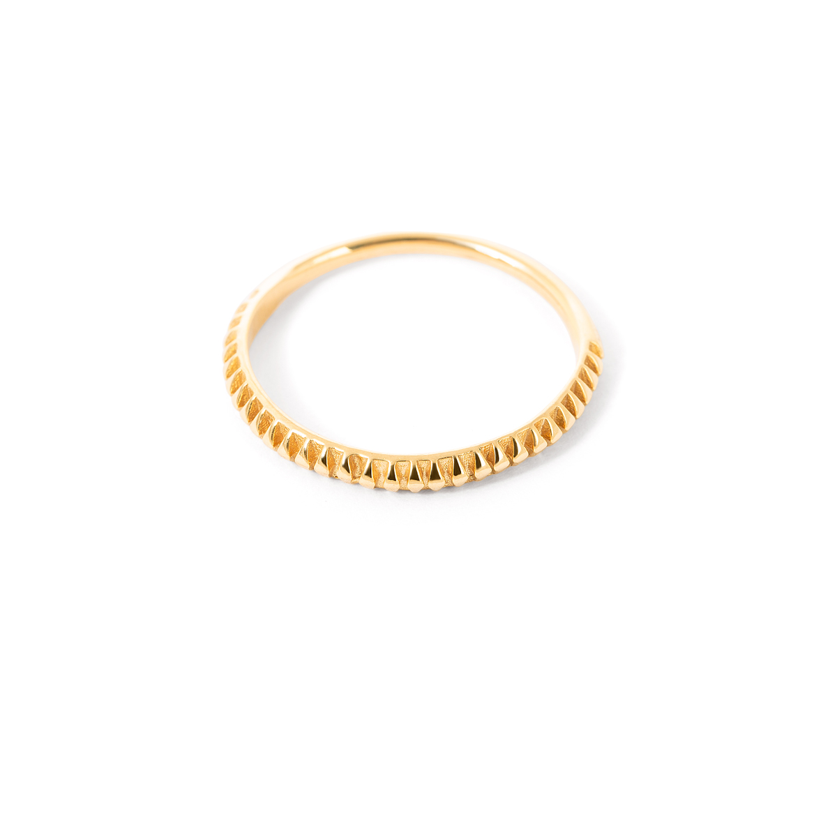 Grooved gold ring g Grooved gold ring g