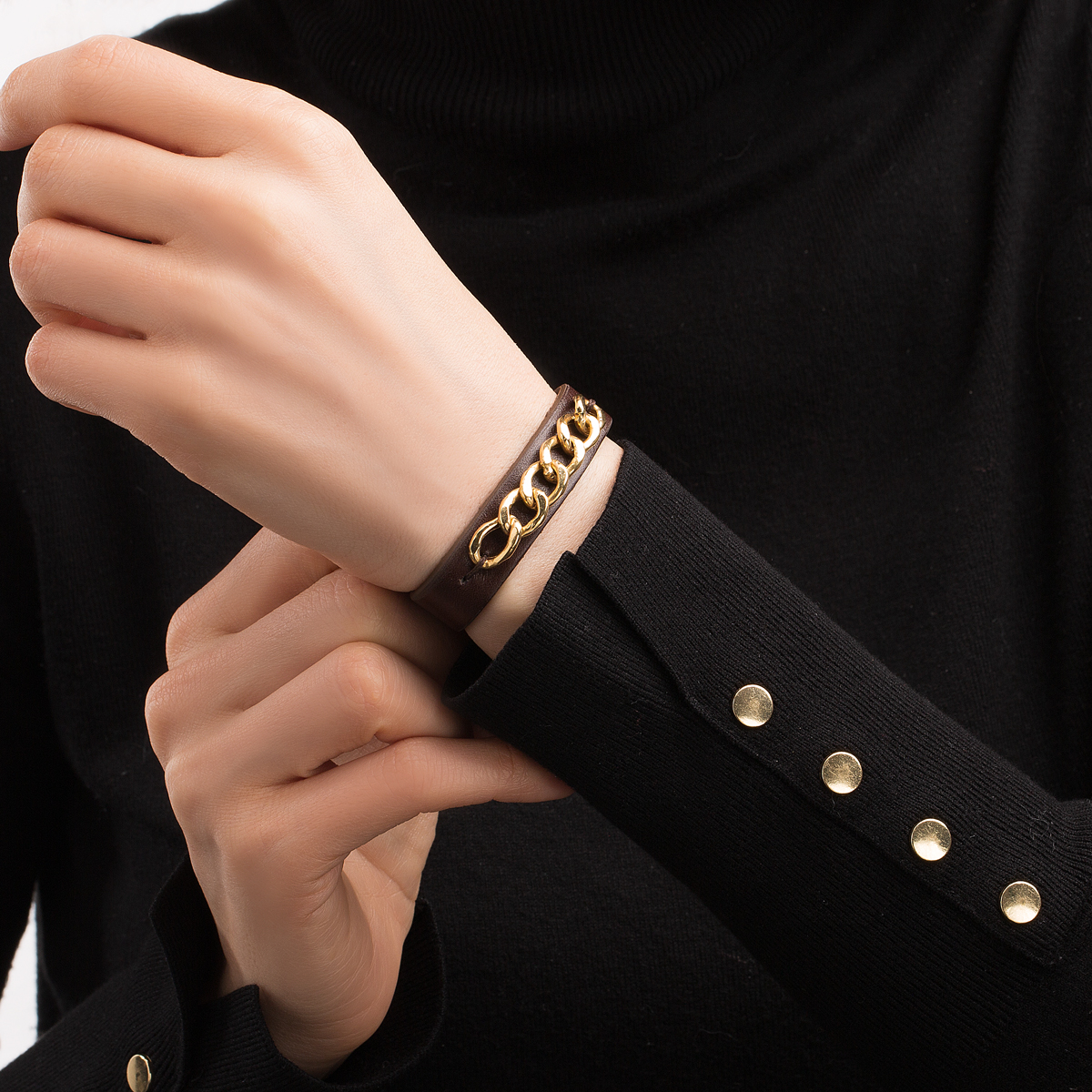 دستبند طلا چرمی کارتیه