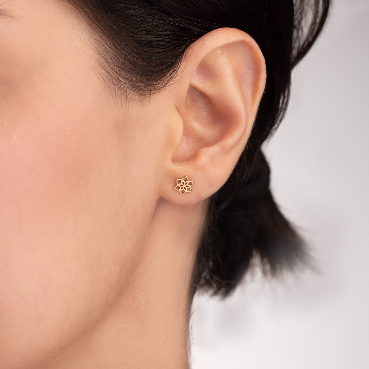 گوشواره طلا گل گالری طلا پرسته