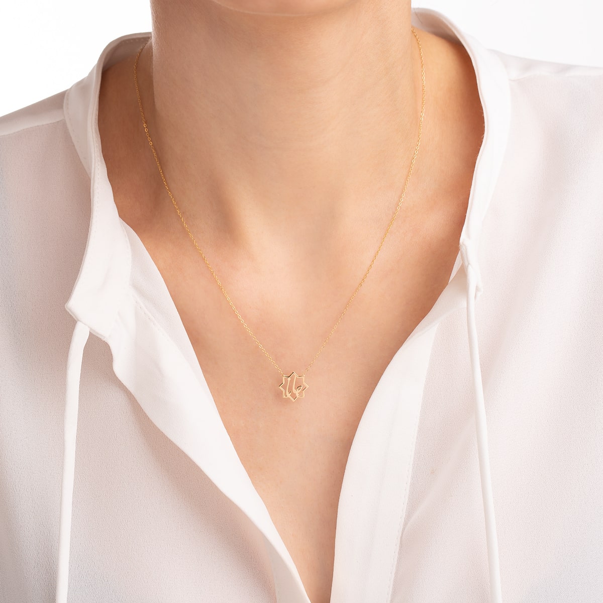 گردنبند طلا جانا گالری طلا پرسته