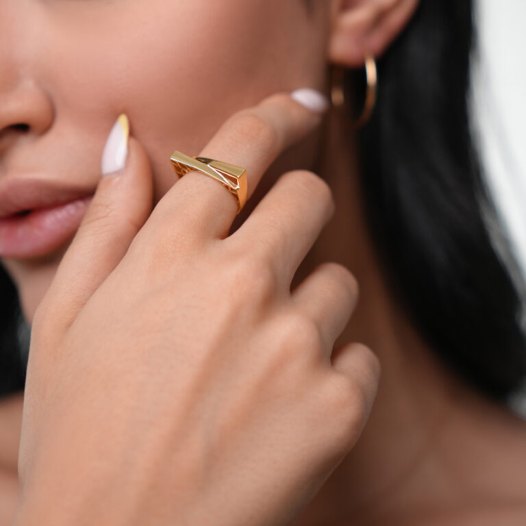 انگشتر طلا سلینا گالری طلا پرسته